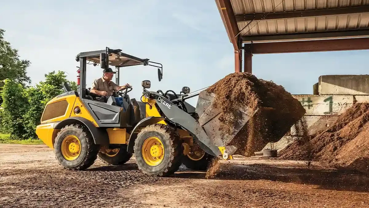 Compact Wheel Loaders