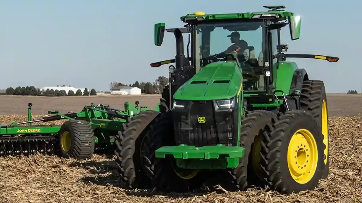 High Horsepower 8R and 8RX Tractors  (440, 490, and 540 HP)