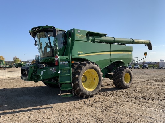 2021 John Deere S780