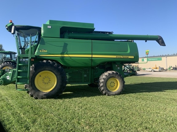 2013 John Deere S550