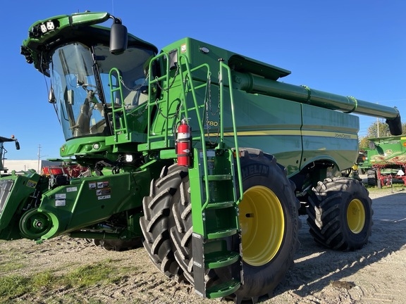 2024 John Deere S780
