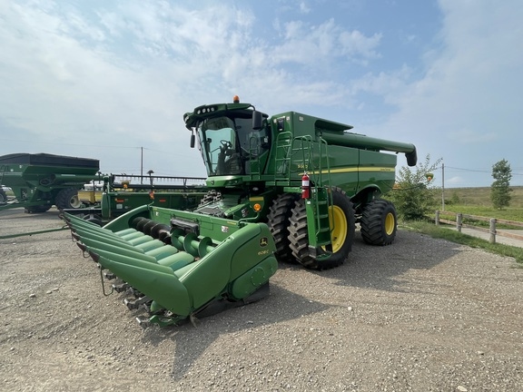 2013 John Deere S660