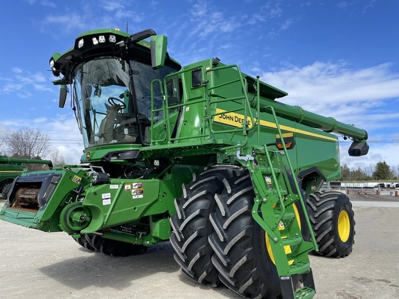 2025 John Deere S7 800