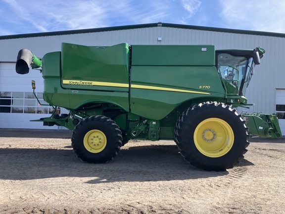 2021 John Deere S770