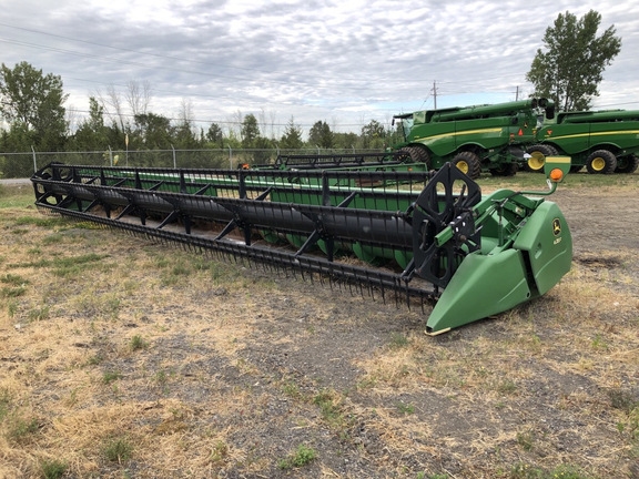 2013 John Deere 635F